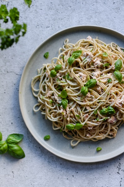 Tuna Spaghetti with Fresh Basil and Lime